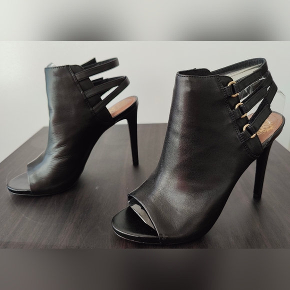 Vince Camuto Fenette Heels - Picture 6 of 12